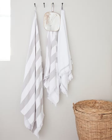 Meraki håndklæde hvid med grå streg - 100x180 cm - Meraki