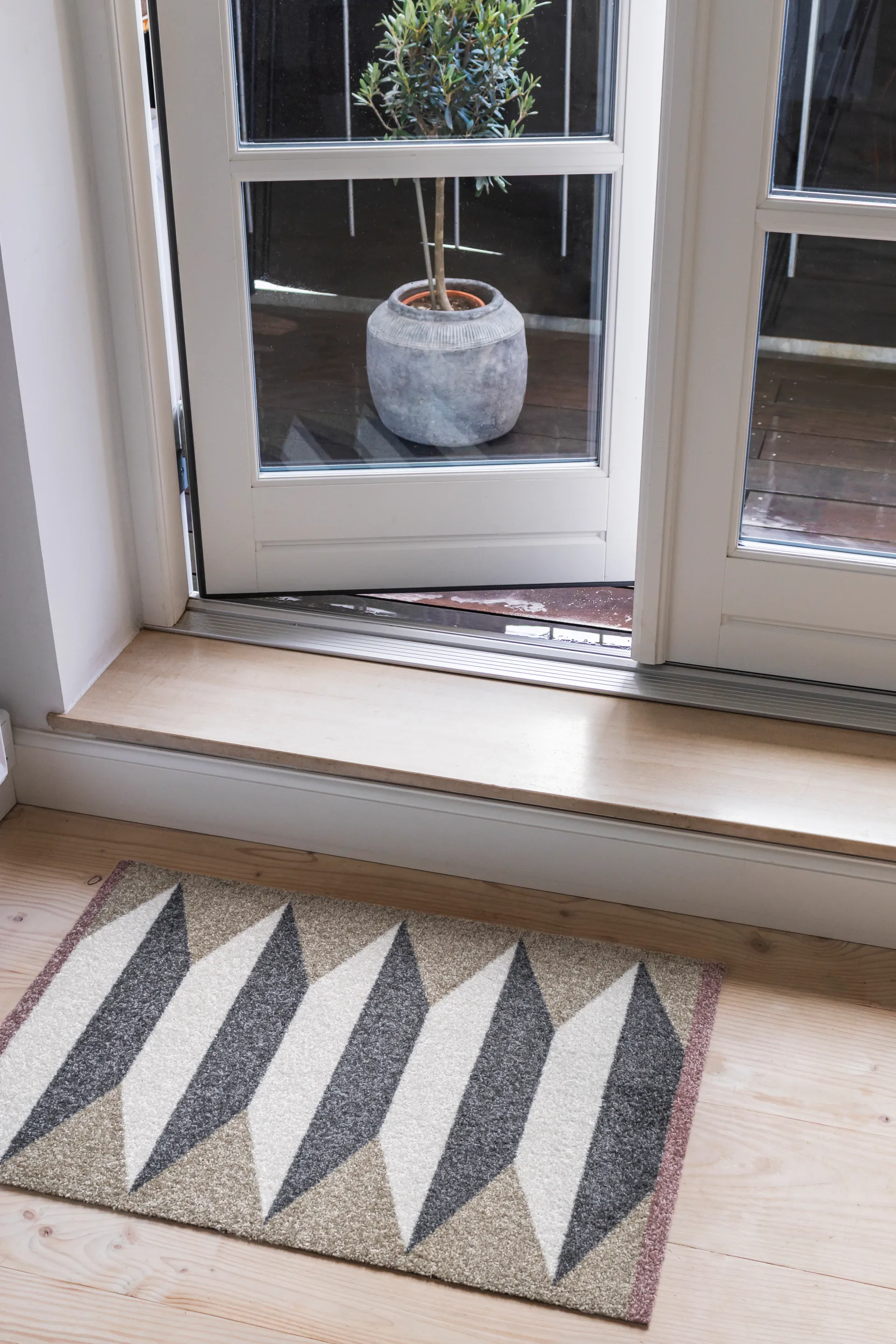 Accordion allround dørmåtte, Sand, 55x80 cm Mette Ditmer