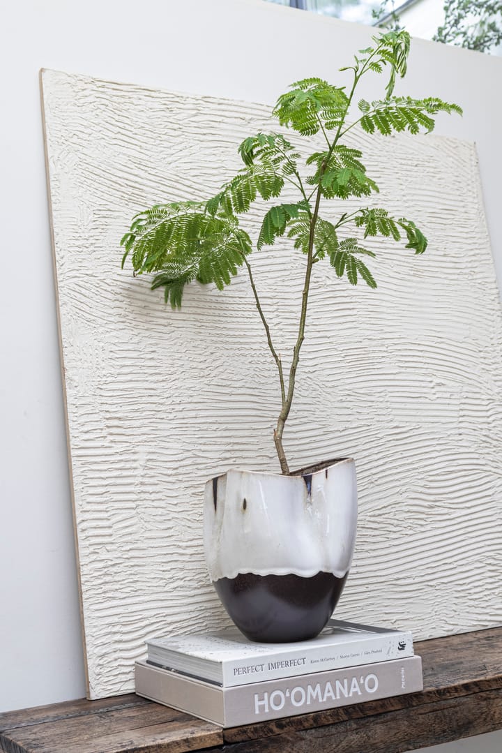 By Hand vase small 24,5 cm, Offwhite Mette Ditmer