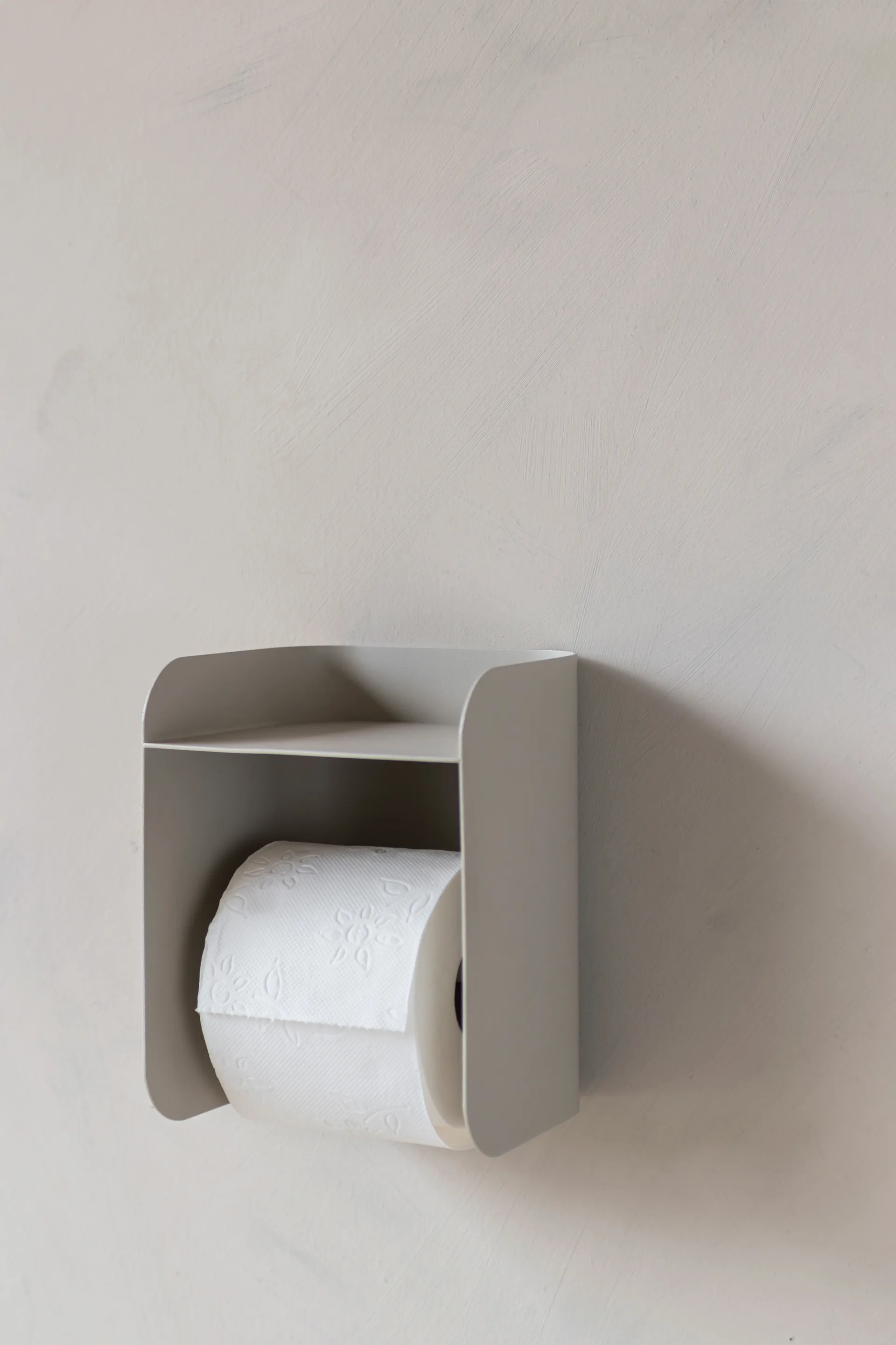 Carry toiletrulleholder, Sand grey Mette Ditmer