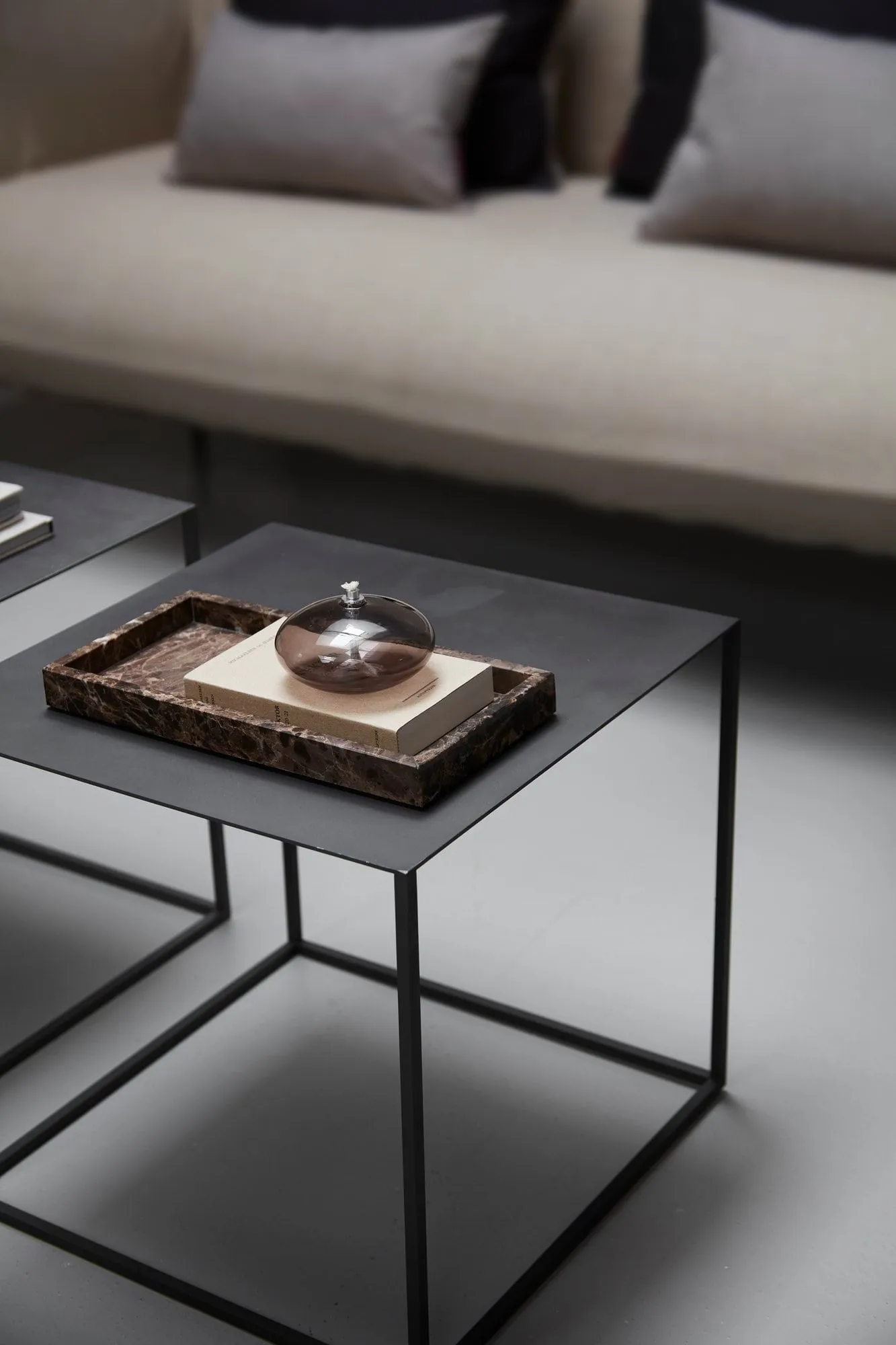 Cubic sidebord, Sort, 43x43x40 cm Mette Ditmer