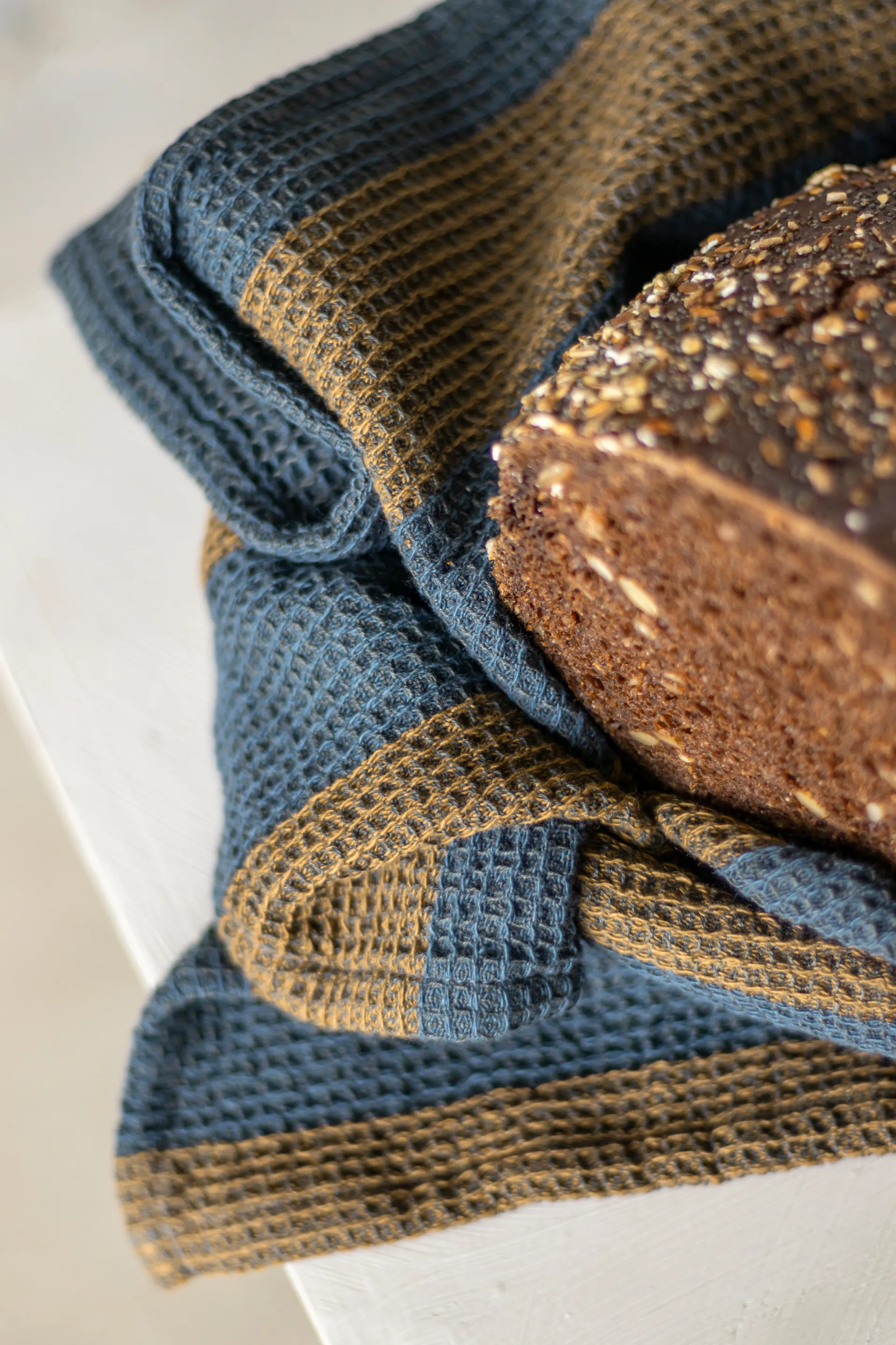 Elvira viskestykke 50x70 cm, Ochre Mette Ditmer