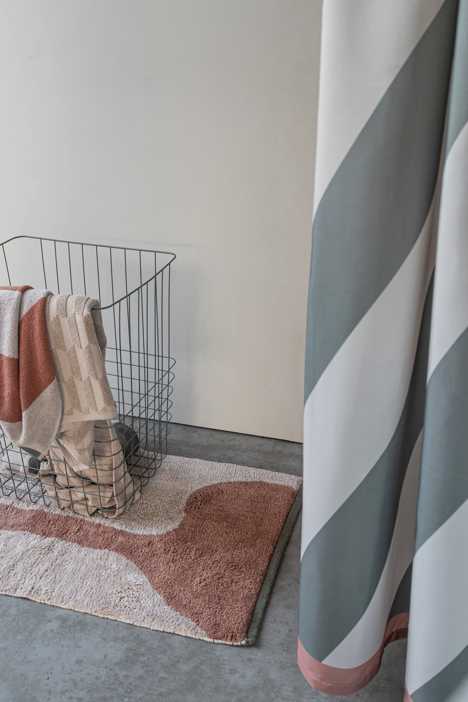 Figura måtte, Brick, 50x80 cm Mette Ditmer