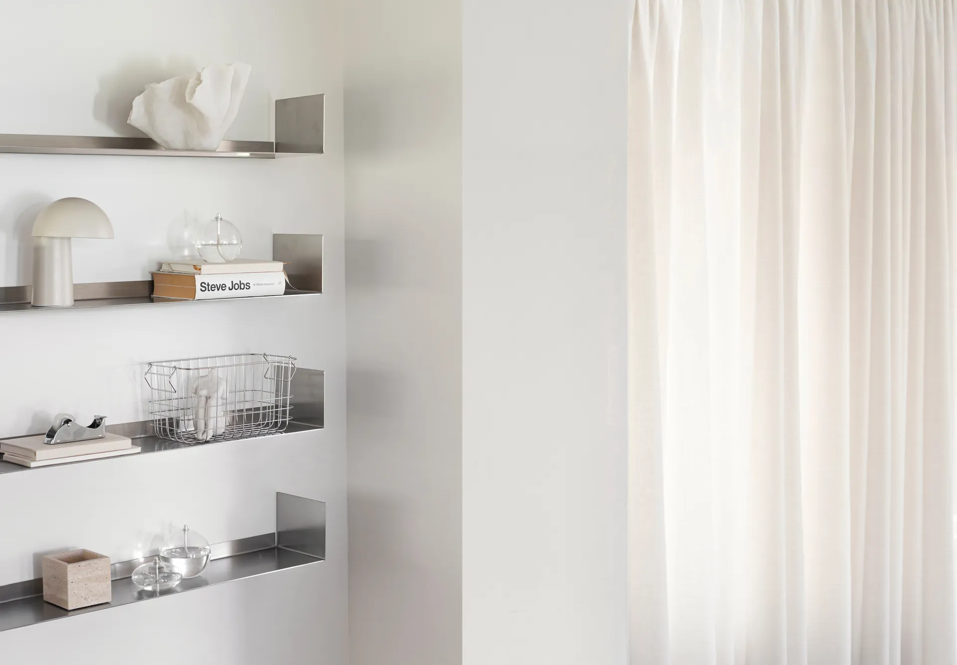 Float væghylde 80,5 cm, Steel Mette Ditmer