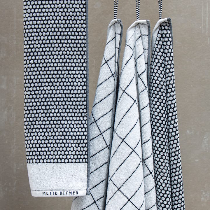 Grid badehåndklæde 70x140 cm, Sort/Offwhite Mette Ditmer