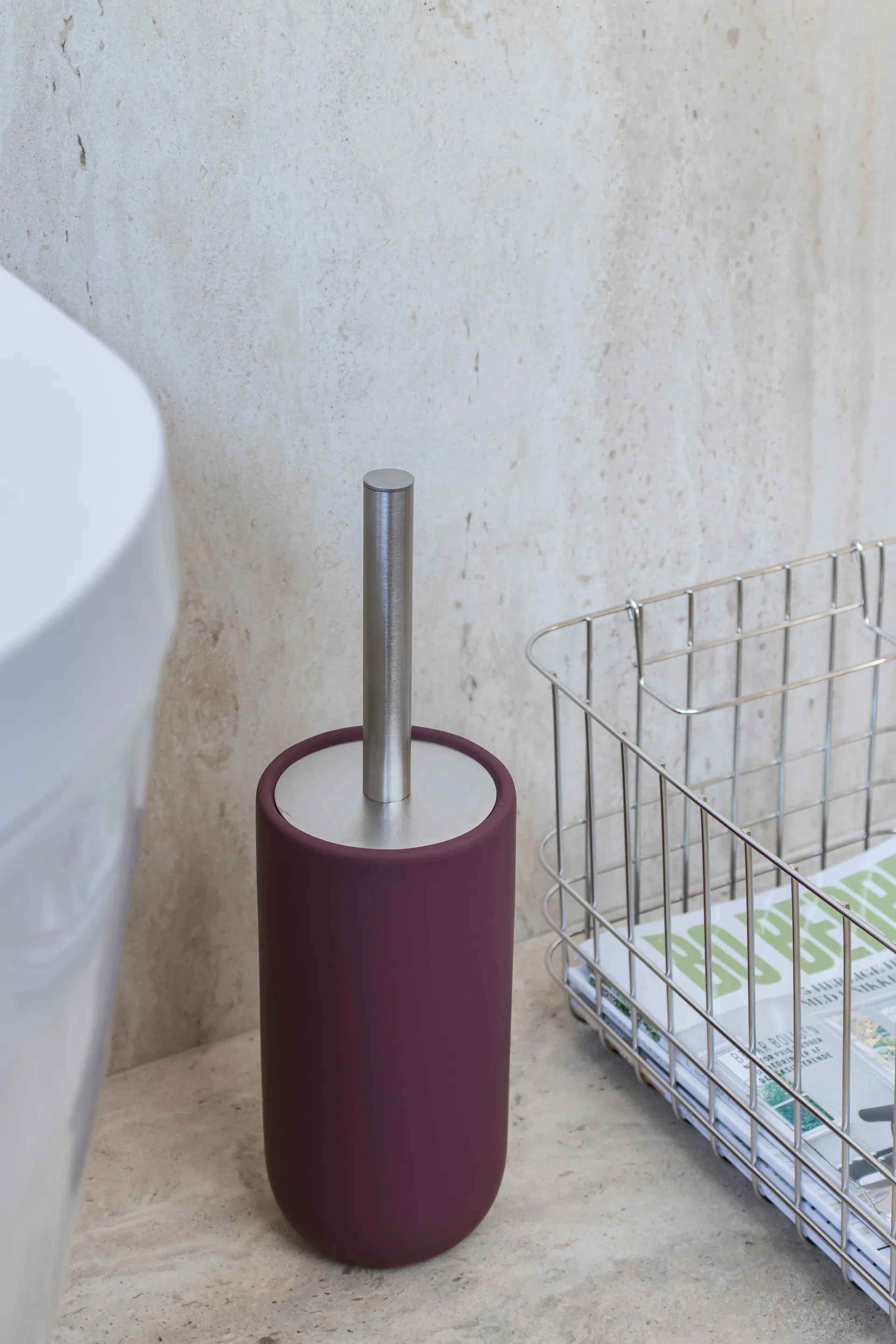 Lotus play toiletbørste, inkl. 2 toiletbørstehoveder, Wine Mette Ditmer