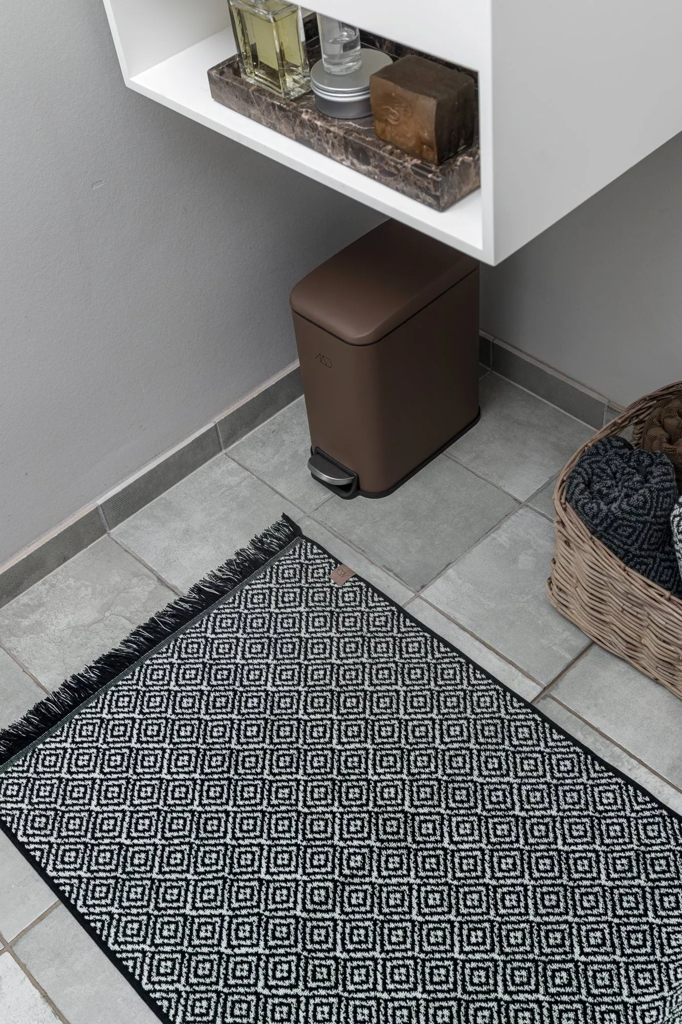 Morocco bademåtte 50x80 cm, Black/White Mette Ditmer