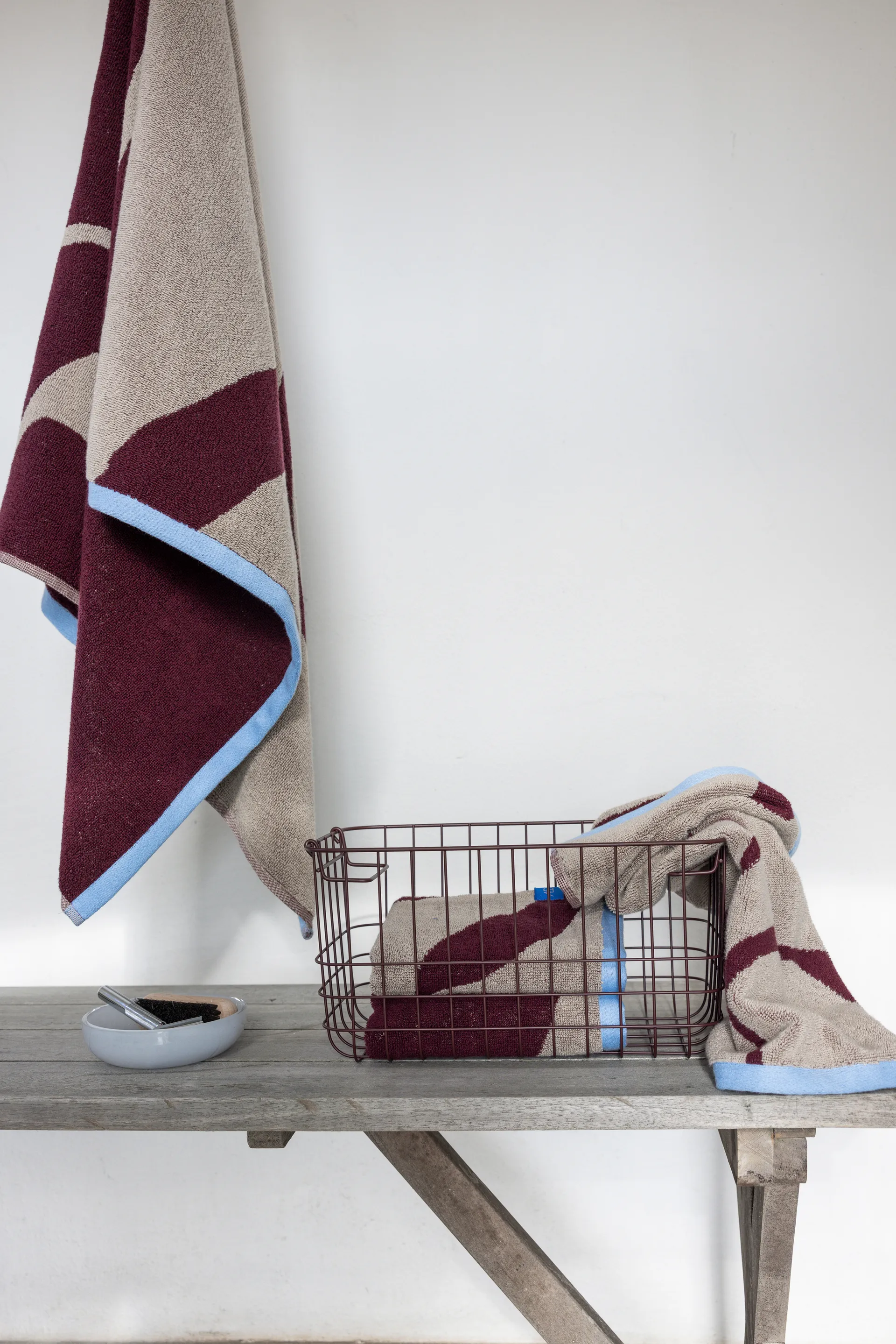 Nova Arte badehåndklæde 70x133 cm, Wine-sand Mette Ditmer