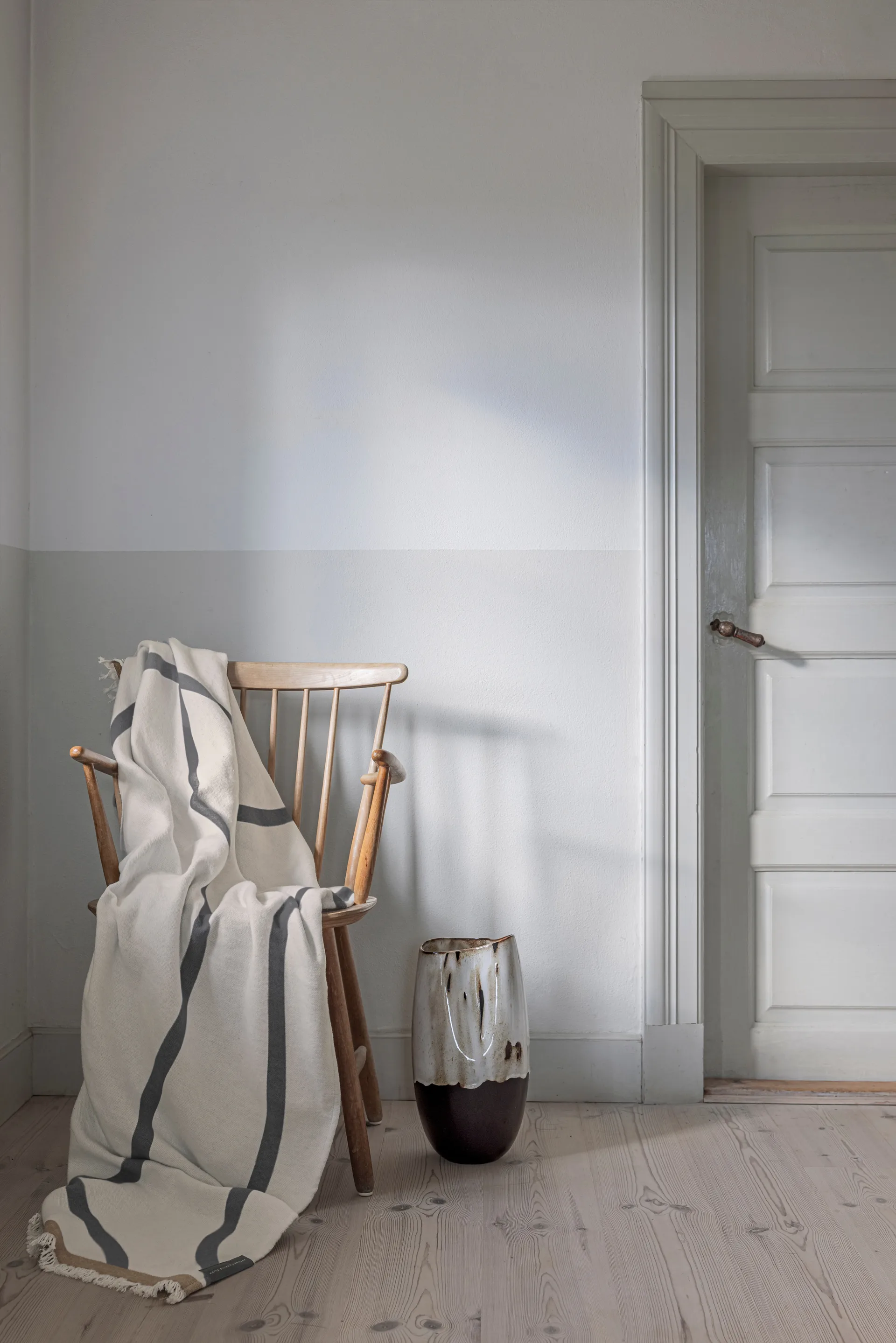 Shadow plaid, Off-white-grey, 130x175 cm Mette Ditmer