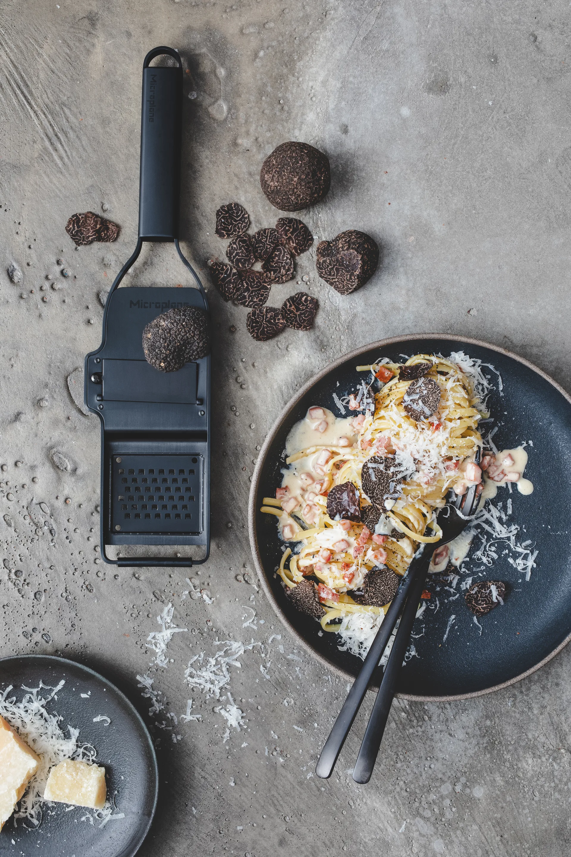 Black Sheep 2-i-1 trøffeljern 29,6 cm, Black Microplane