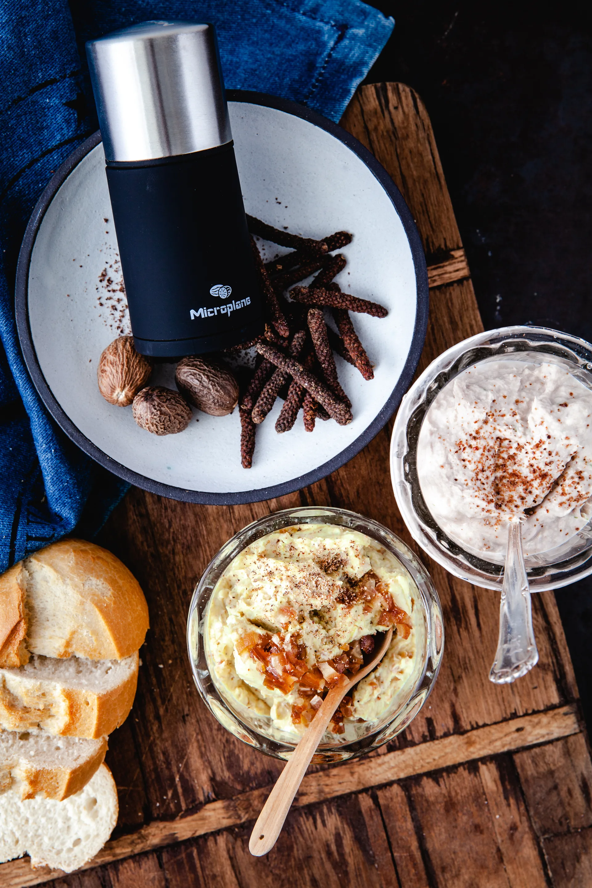 Speciality 2-i-1 krydderikværn 12 cm, Stainless Steel Microplane