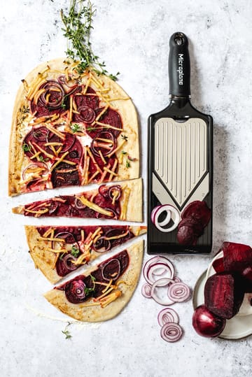 Speciality V-Slicer grøntsagsskærer julienne blade - Black - Microplane