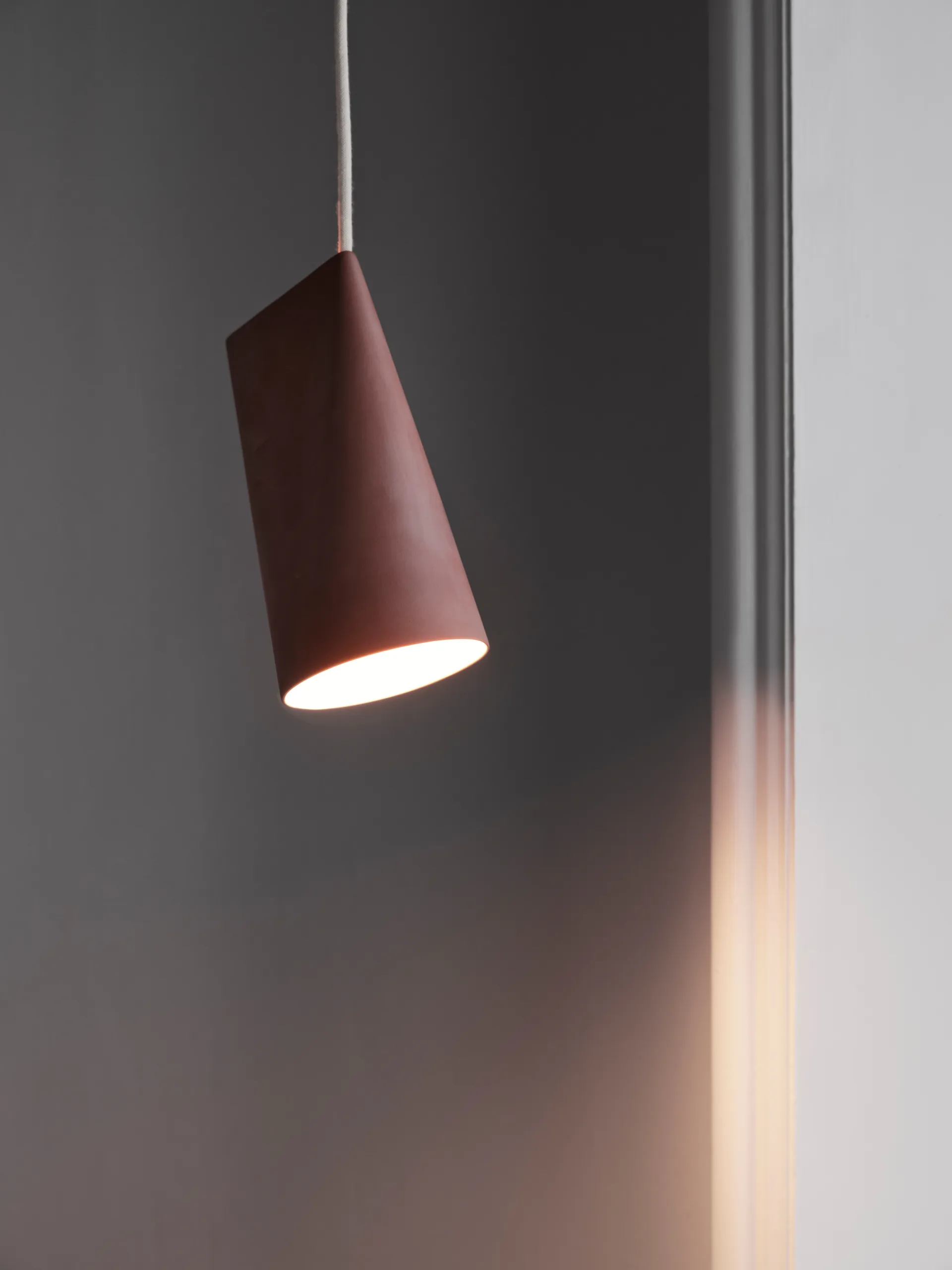 Loftslampe keramik 11,2x22 cm, Terra Cotta/Wood MOEBE