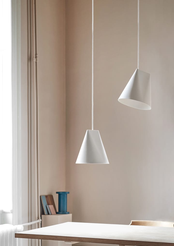 Loftslampe keramik 23x23,5 cm, White MOEBE