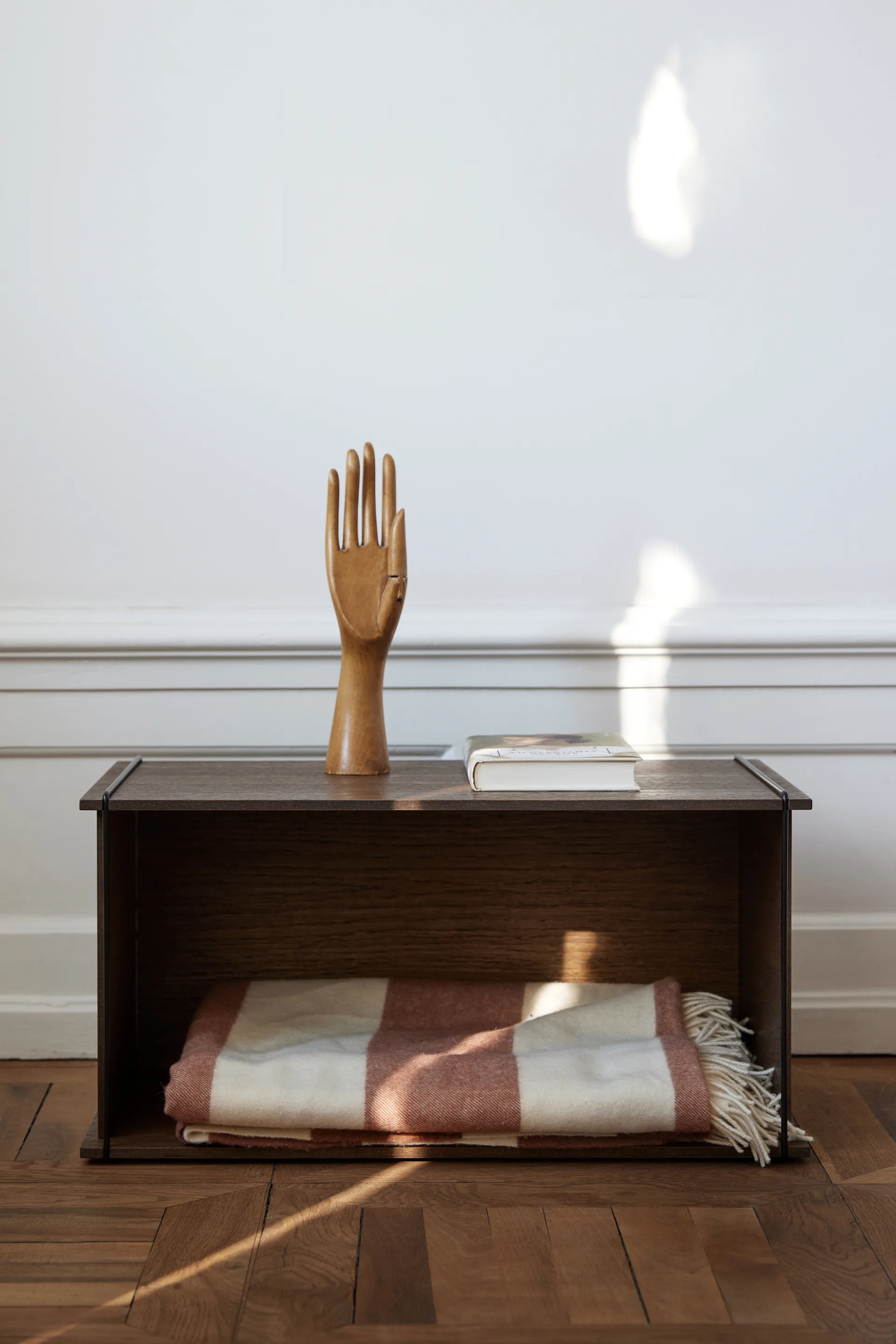 Moebe opbevaringsboks, Smoked oak-black MOEBE