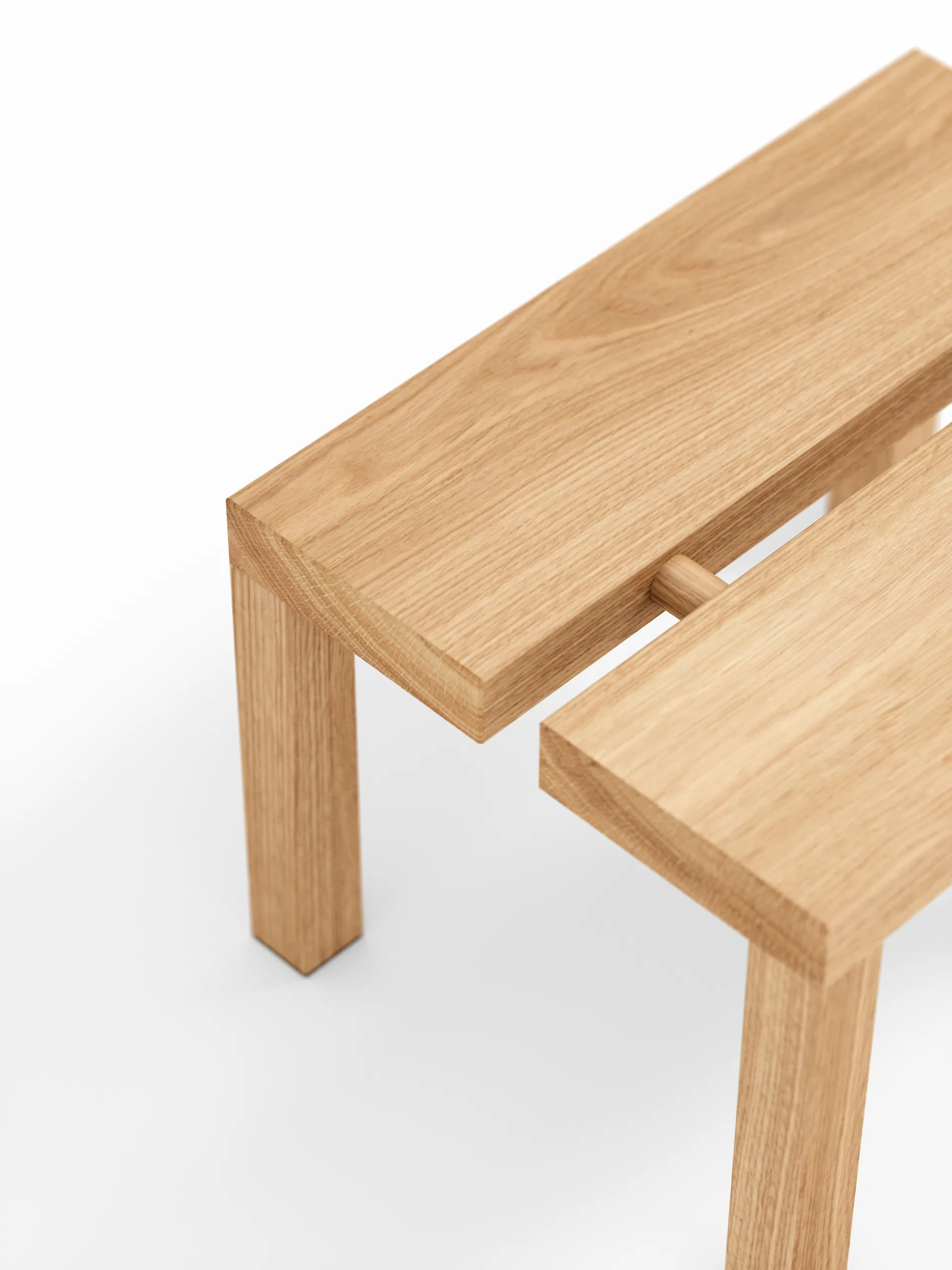 Moebe Peg skammel lille 35x27,5x22 cm, Eg MOEBE