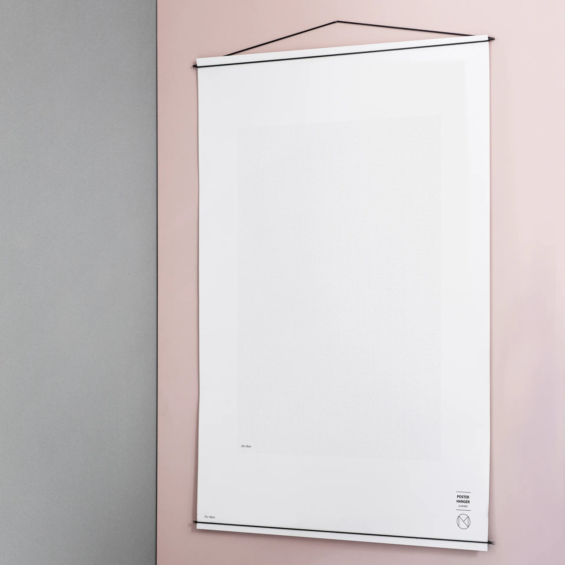 Moebe poster hanger 70x100 cm, Sort MOEBE