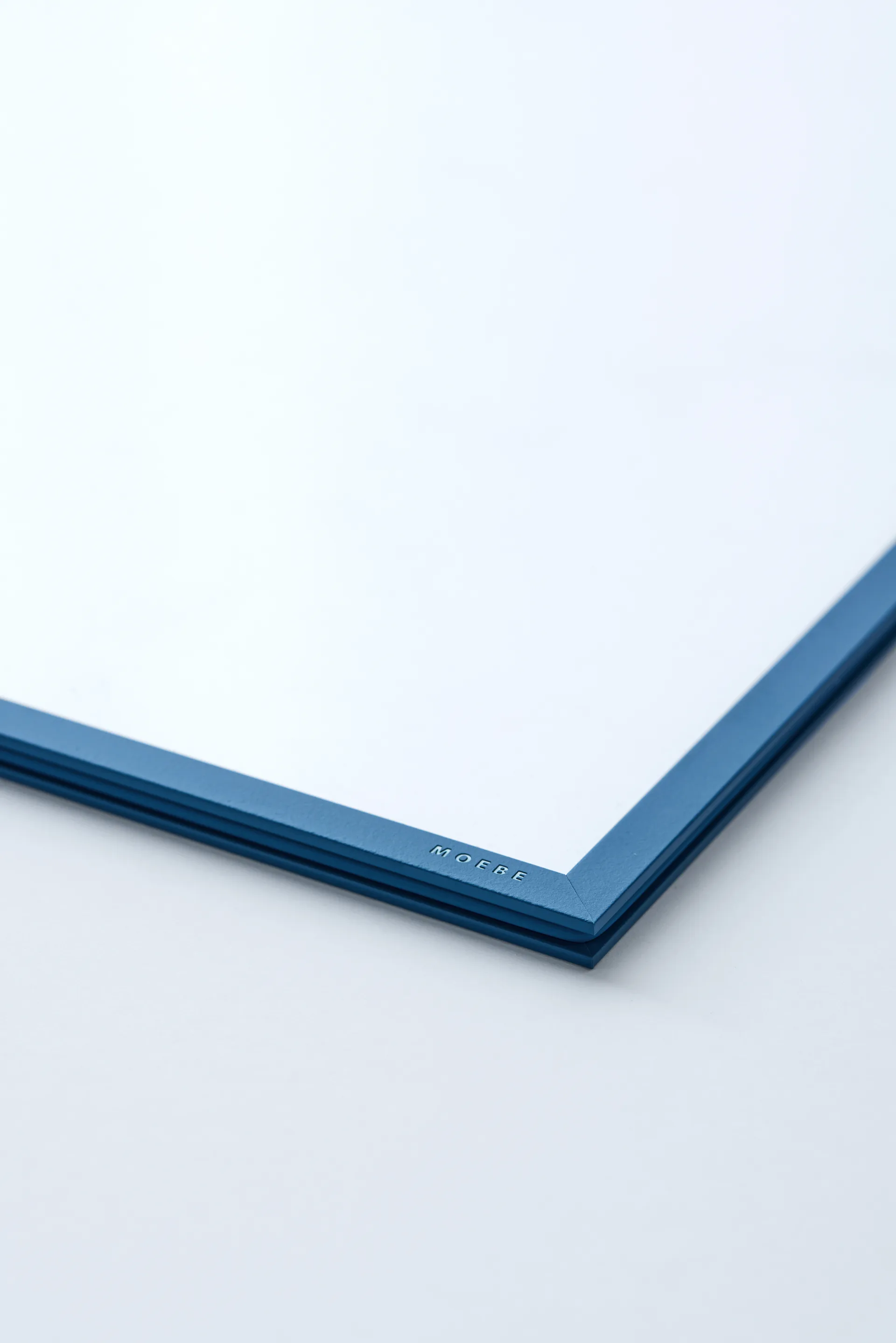 Moebe ramme A3 31,3x43,6 cm, Transparent/Blue MOEBE