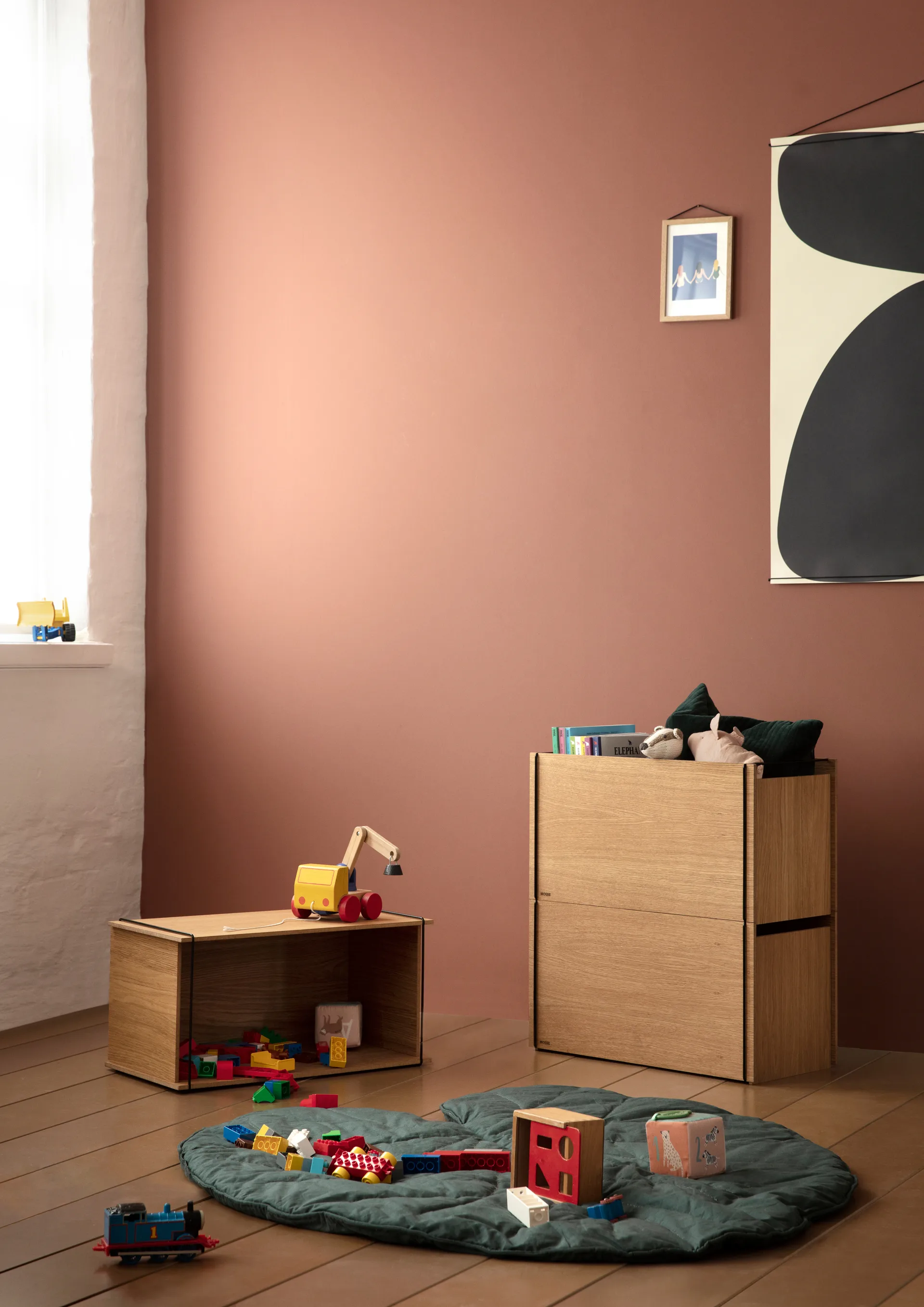 Opbevaringskasse eg 33x60 cm, Wood/Black MOEBE