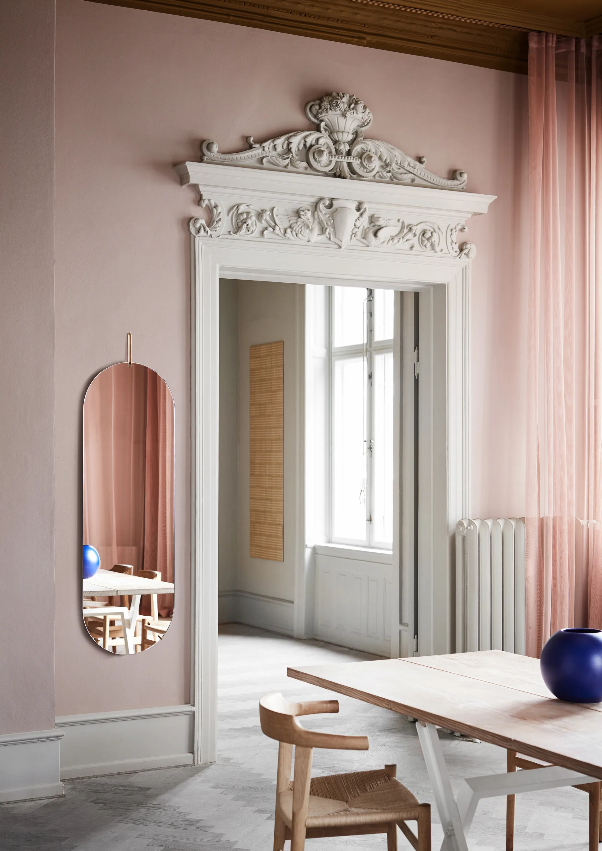 Vægspejl 40,4x146,9 cm, Messing MOEBE