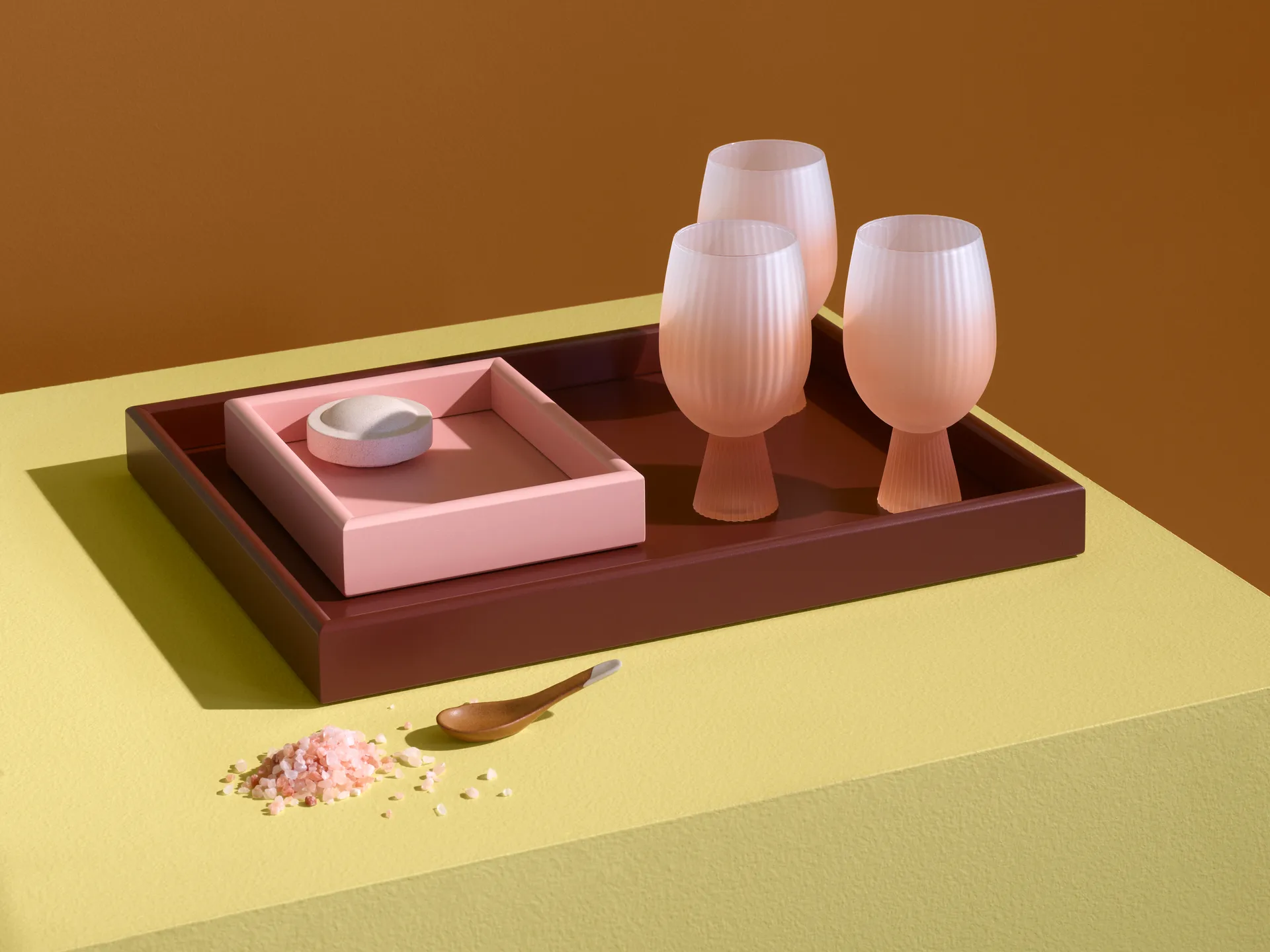 Arrange bakke small 17,3x21,4 cm, Ruby Montana