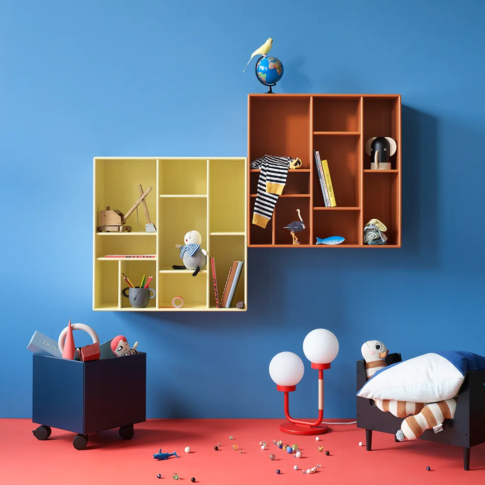 COMPILE dekorativ hylde 69,6x69,6 cm, Hazelnut 146 Montana