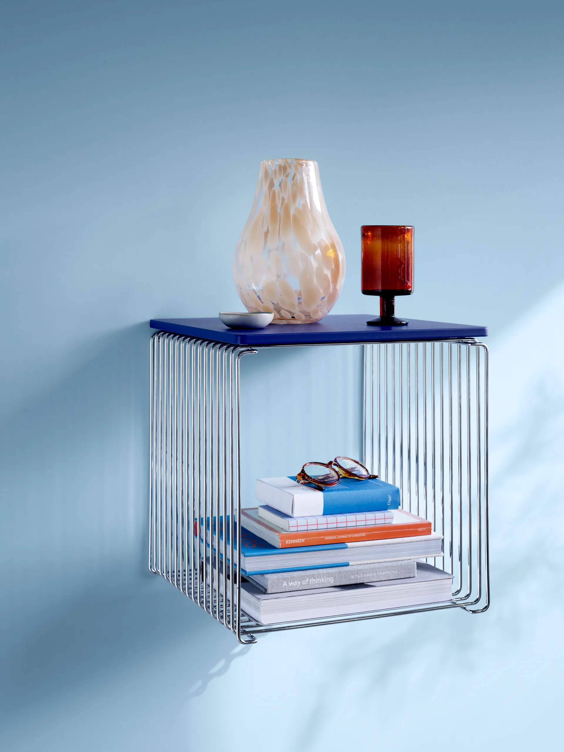 Panton Wire hyldeplade 33x34,8 cm, Monarch Montana