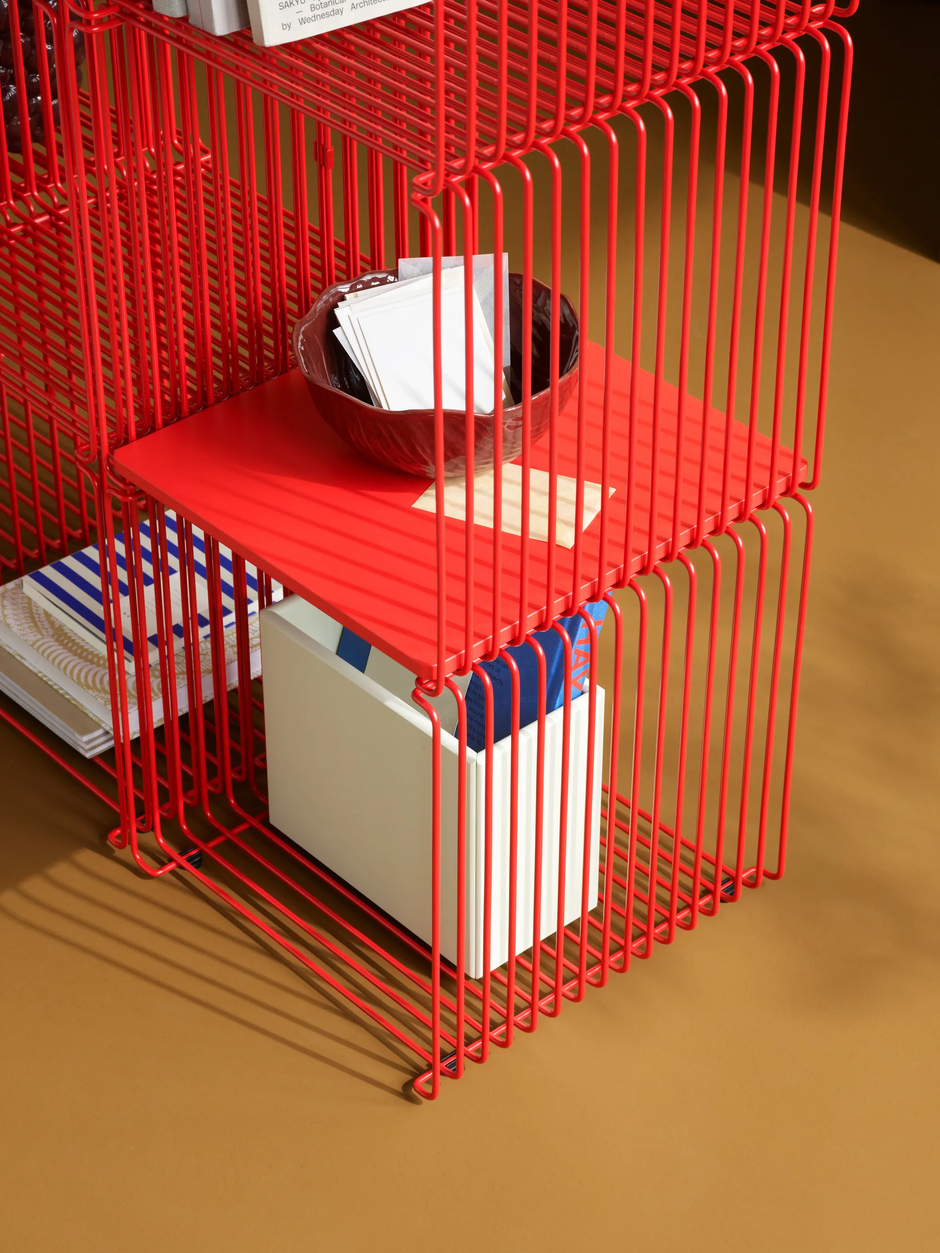 Panton Wire hyldeplade 33x34,8 cm, Rosehip Montana