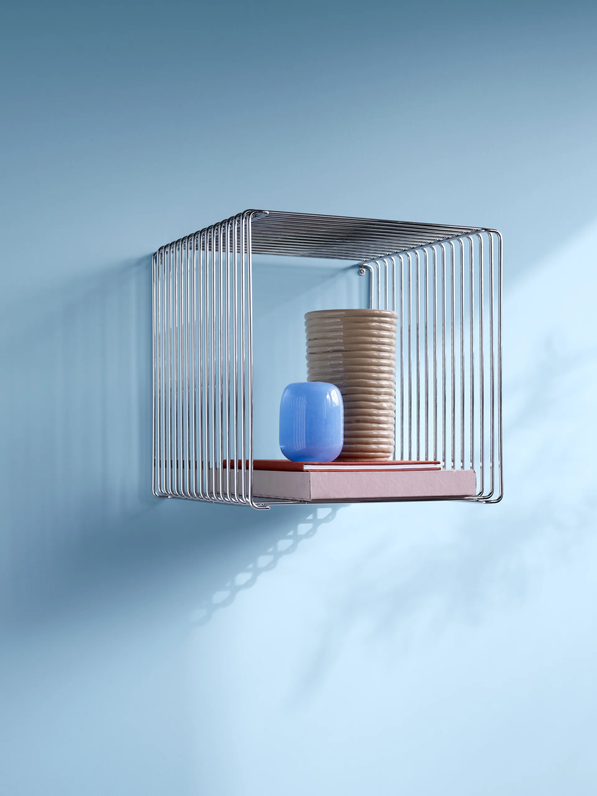 Panton Wire Single hylde 34,8x34,8x25,7 cm, Chrome Montana