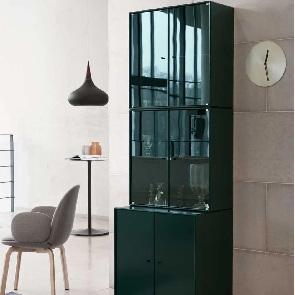 Rise vitrineskab, new white 101, med sokkel Montana