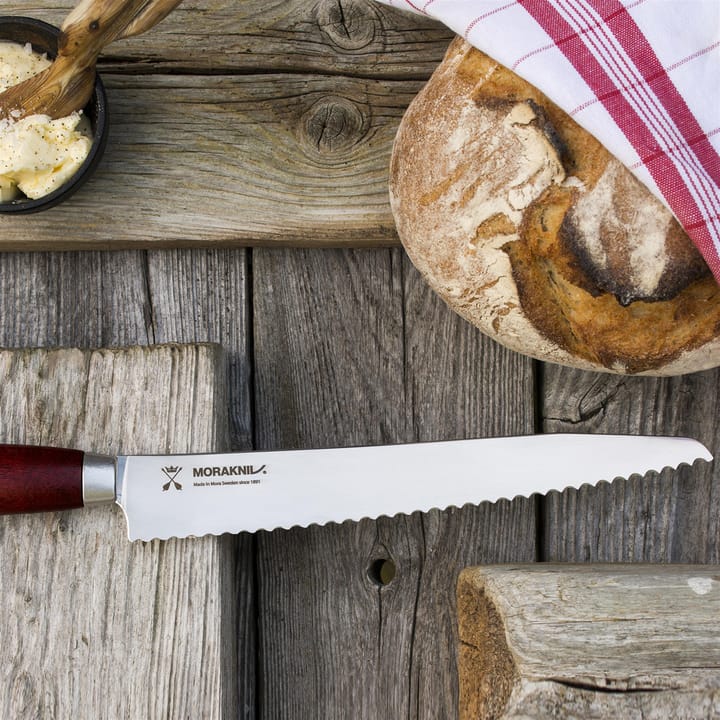 Morakniv brødkniv 24 cm - Rød - Morakniv