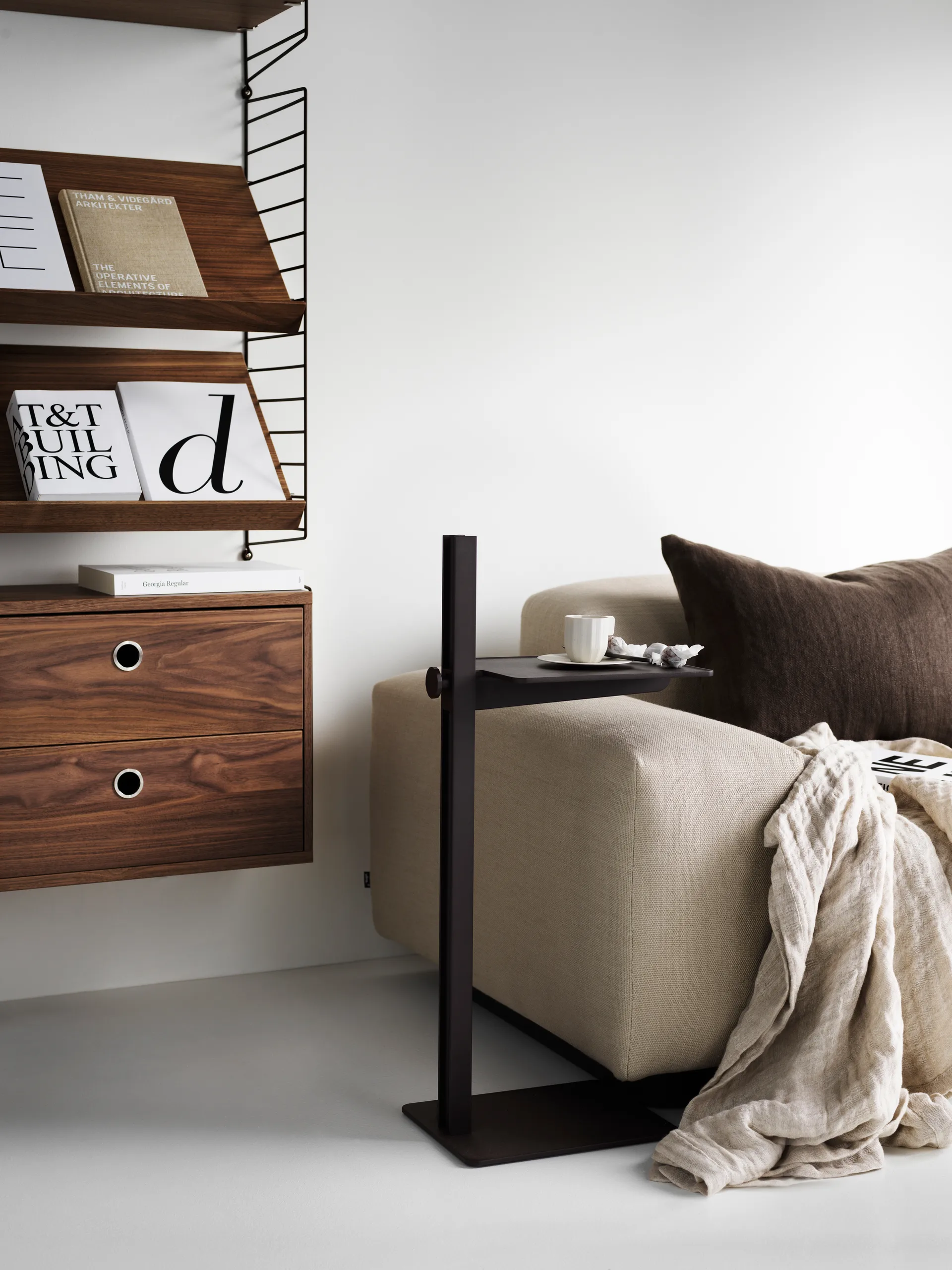 Museum sidebord, Sort Museum