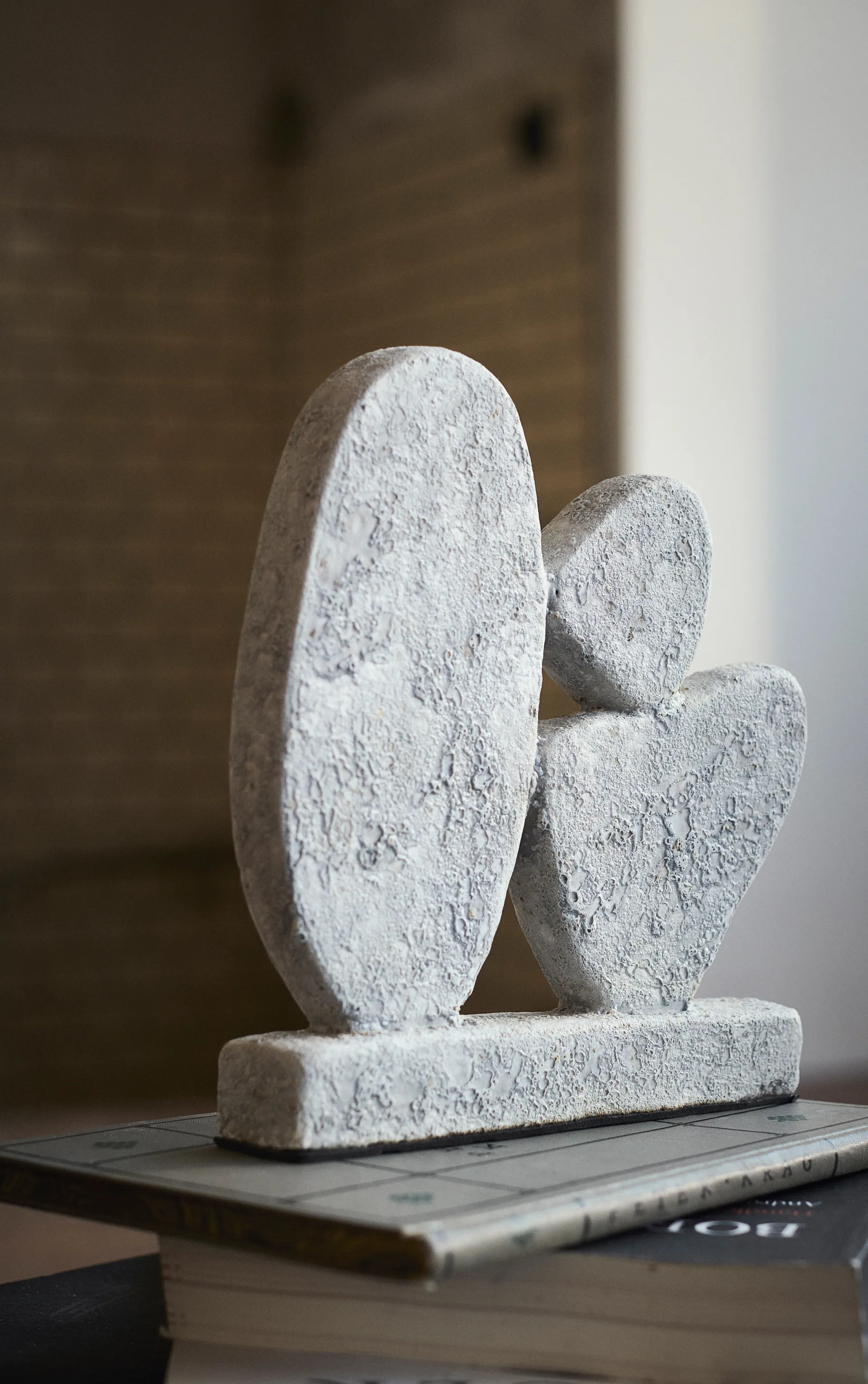 Luna skulptur, Grey, 12x3x21,5 cm MUUBS