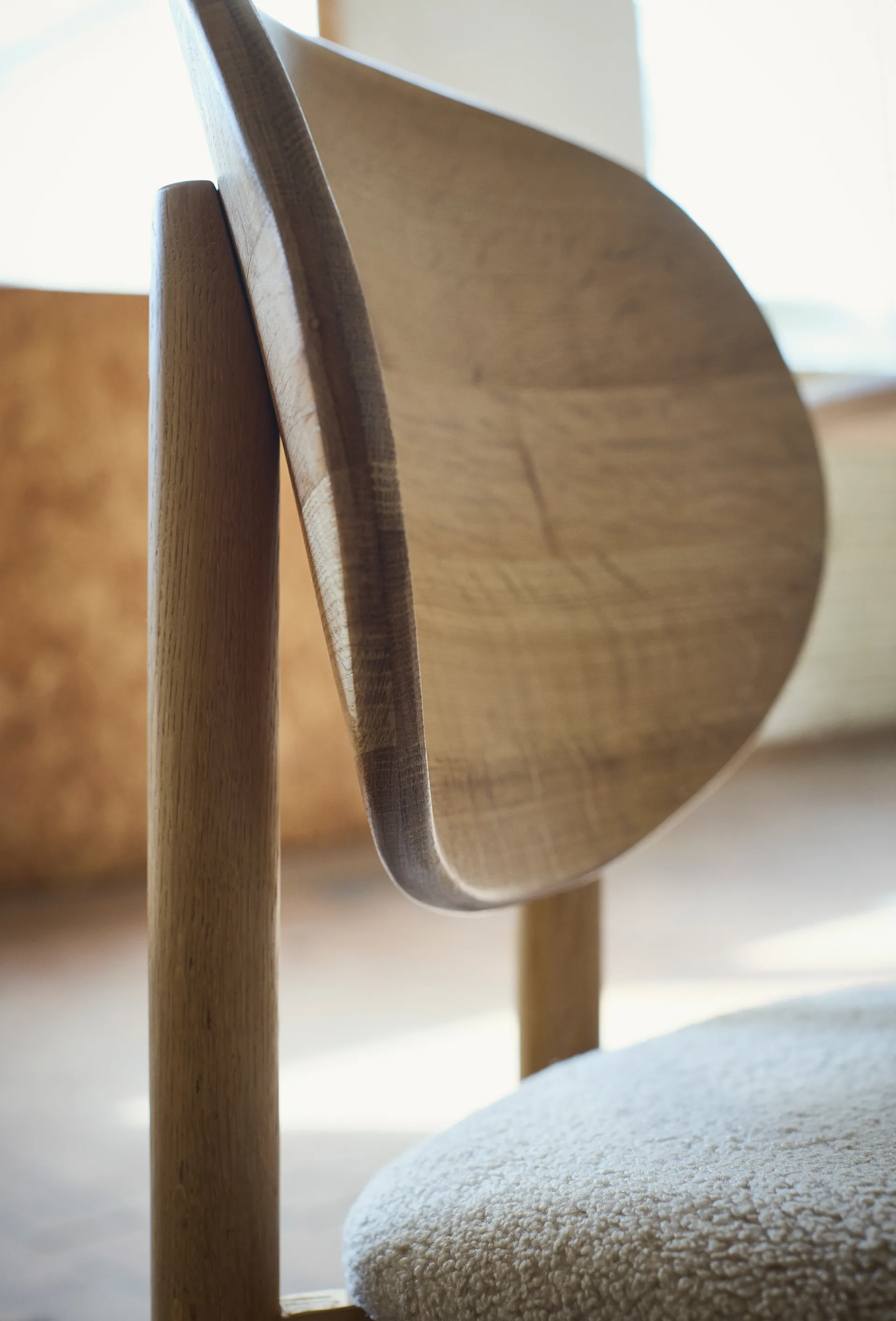 Oka stol, Naturolieret eg, sand MUUBS