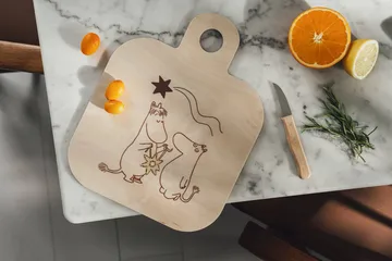 Moomin  Chop & Serve skærebræt 25x32 cm - Comet - Muurla