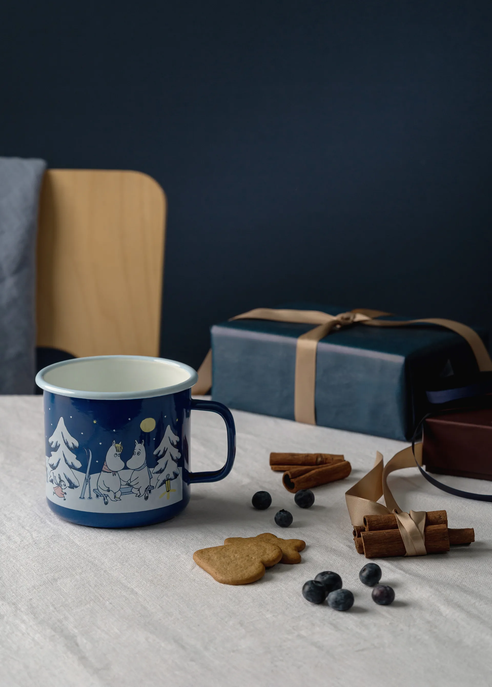 Moomin emaljekrus 80 cl, Starry night Muurla