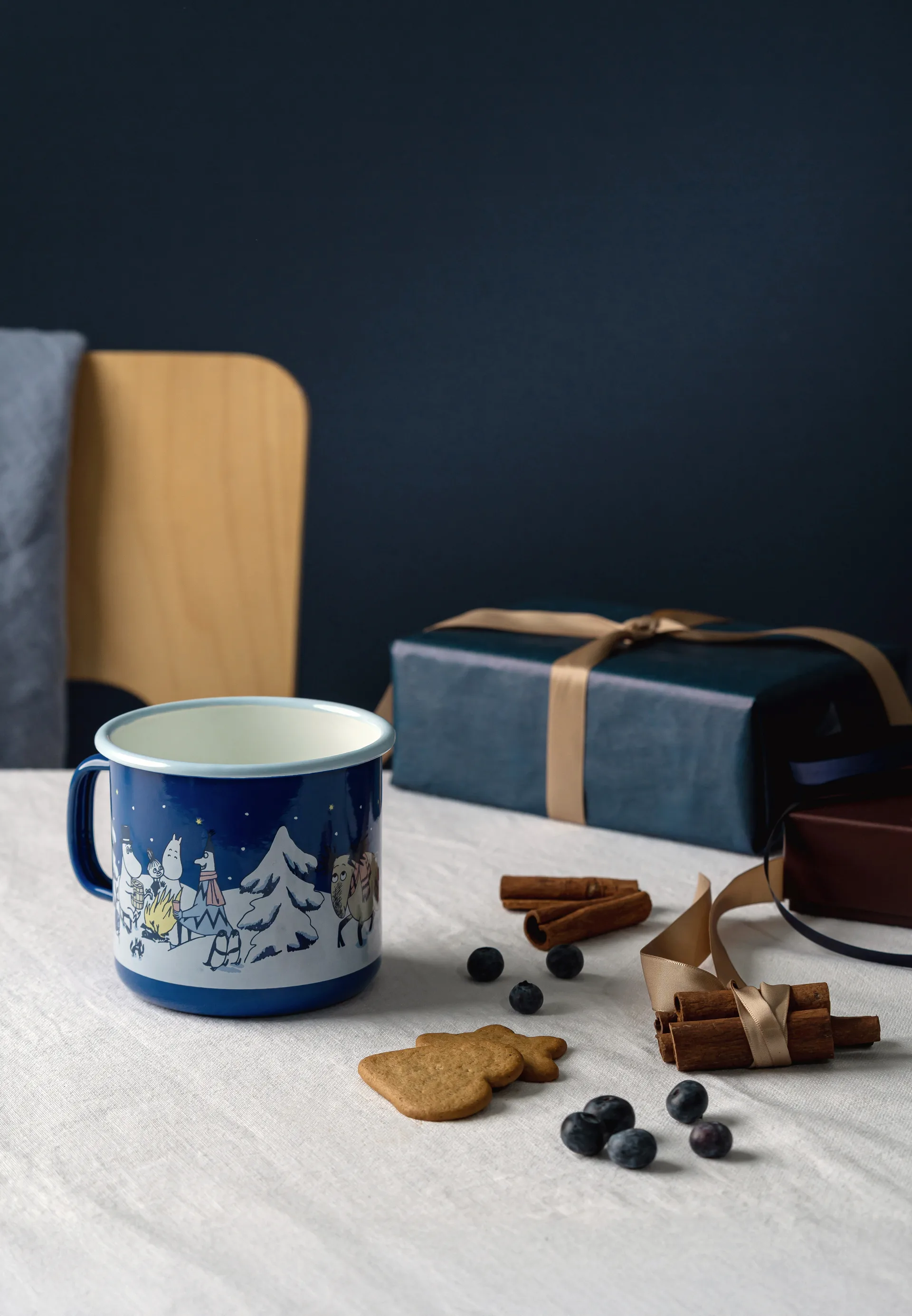 Moomin emaljekrus 80 cl, Starry night Muurla