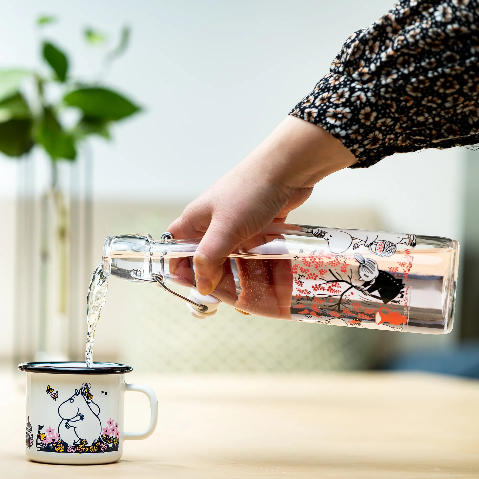 Mumi glasflaske 0,5 l, Berries Muurla