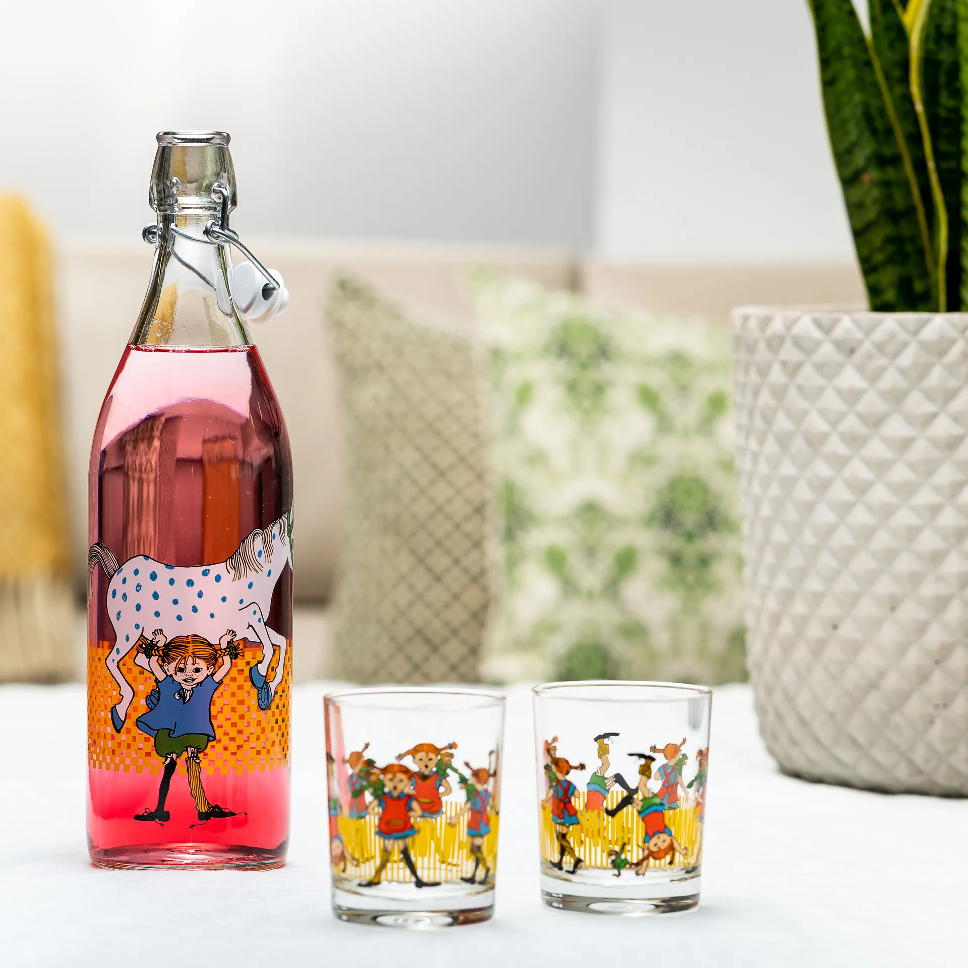 Pippi glasflaske 1 L, Multi Muurla