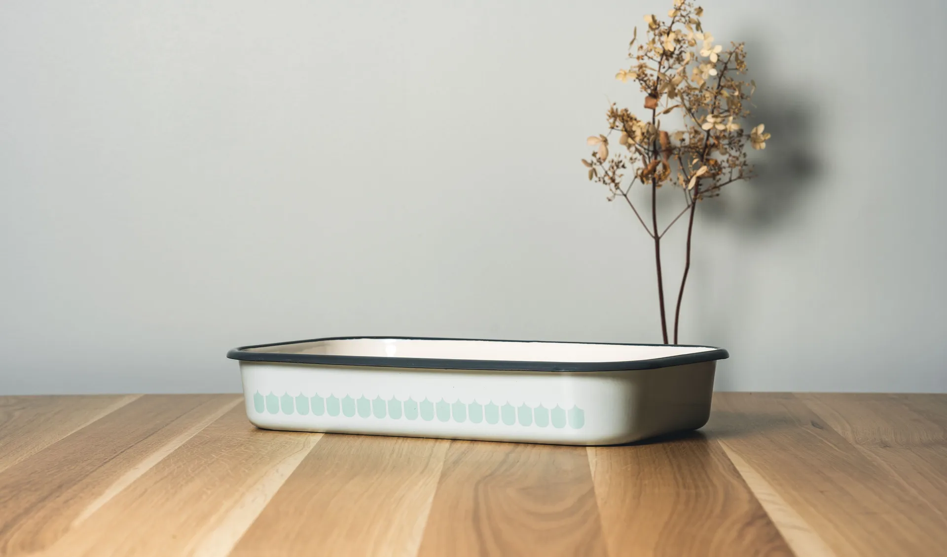 Vappu emaljebradepande 19x32 cm, Green Muurla