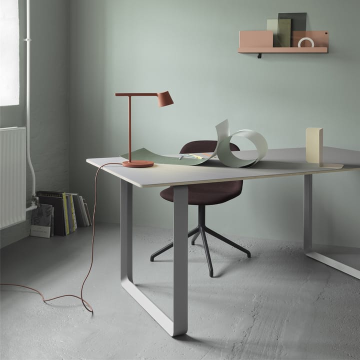 70/70 spisebord 170x85 cm, Grey linoleum/Plywood/Sand Muuto