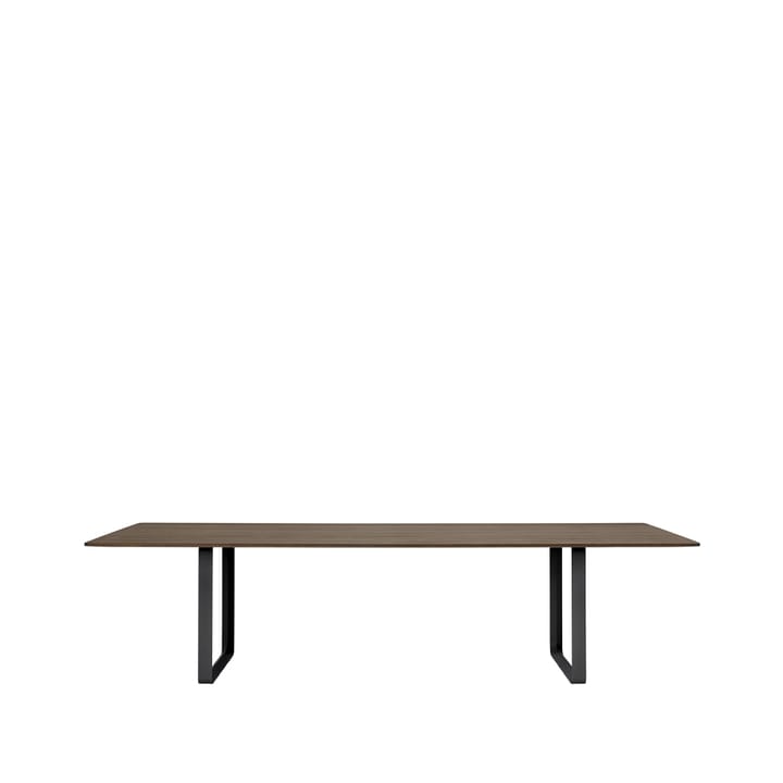 70/70 spisebord 295x108 cm, Solid Smoked Oak/Black Muuto