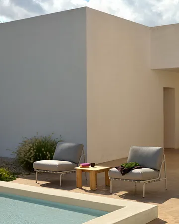 Assemble sofabord - Teak, 55x55 cm - Muuto