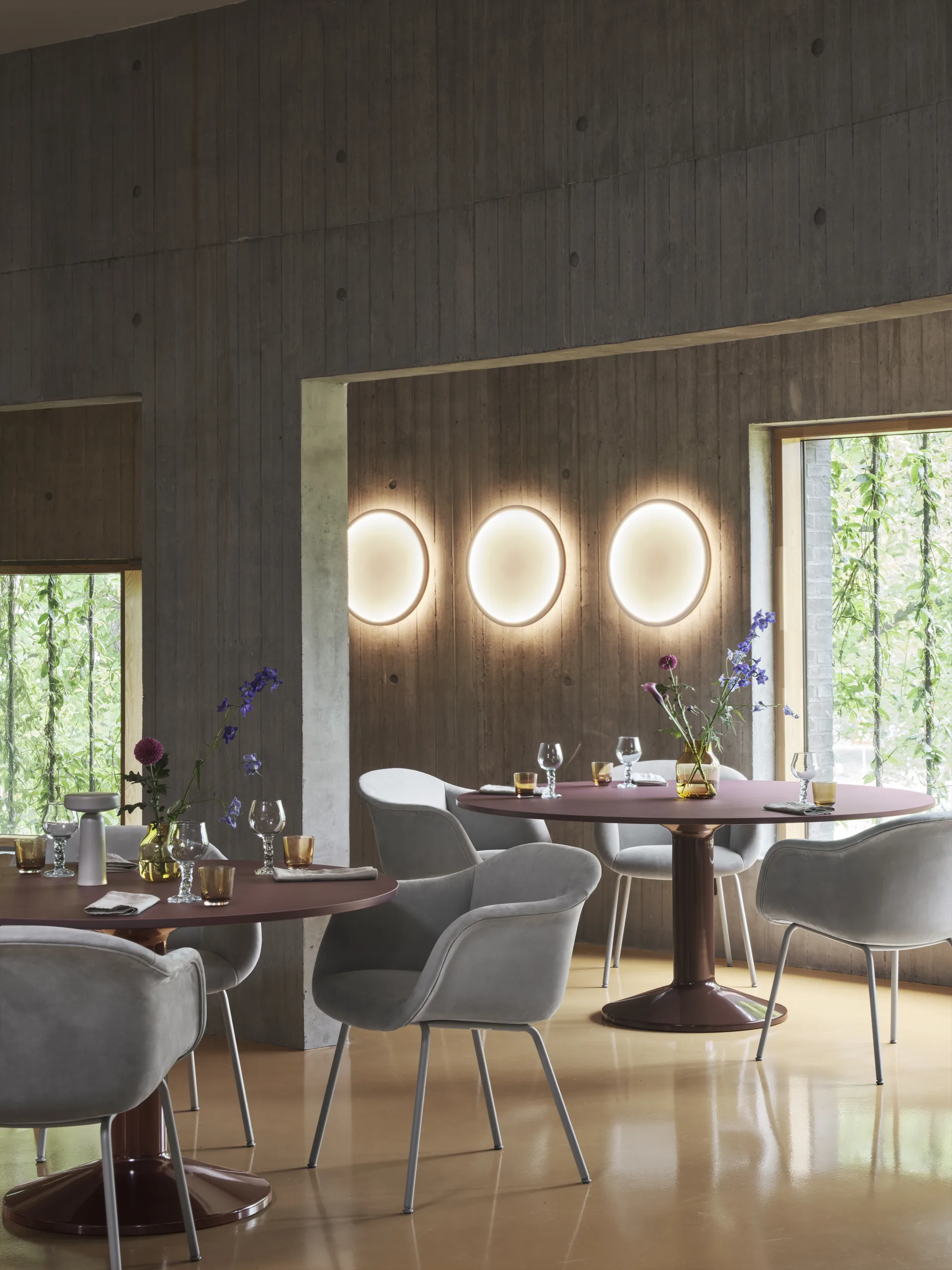 Calm væglampe Ø50 cm, Hvid/Orange Muuto