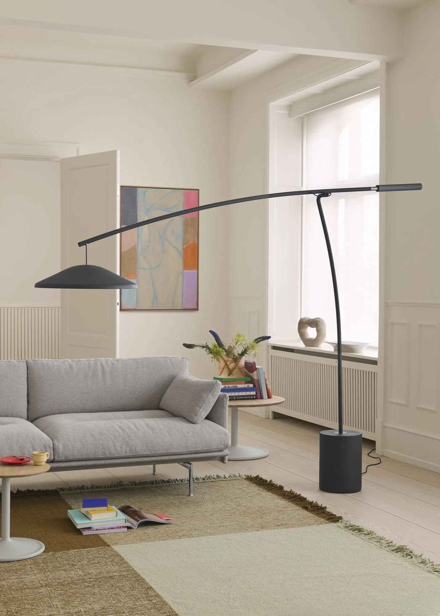 Contra gulvlampe, Antracit sort-beton, 188 cm Muuto
