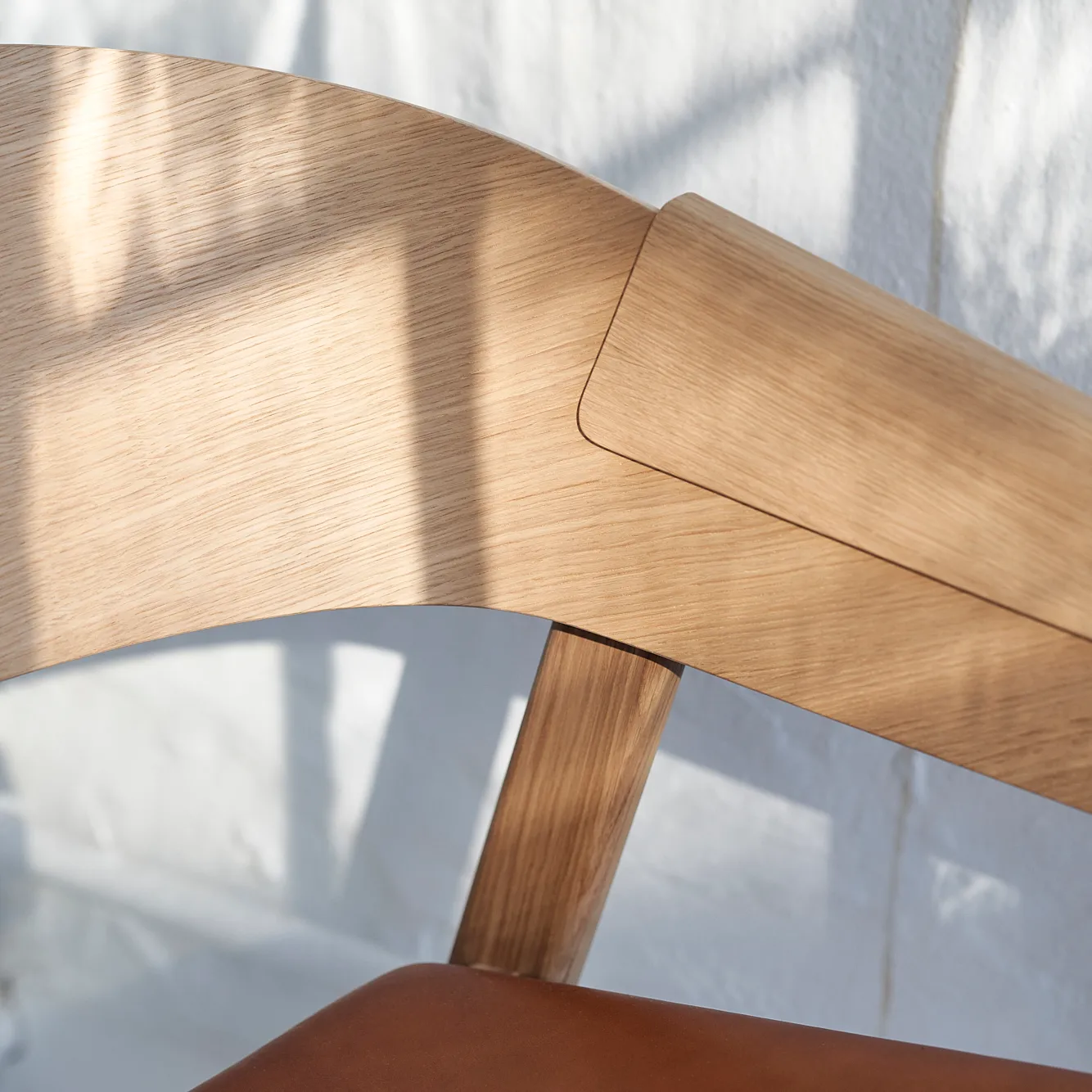 Cover loungestol læder, Cognac-egetræ Muuto