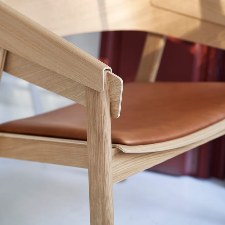 Cover loungestol læder, Cognac-egetræ Muuto