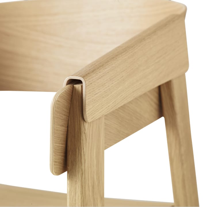Cover Stol, egetræ Muuto