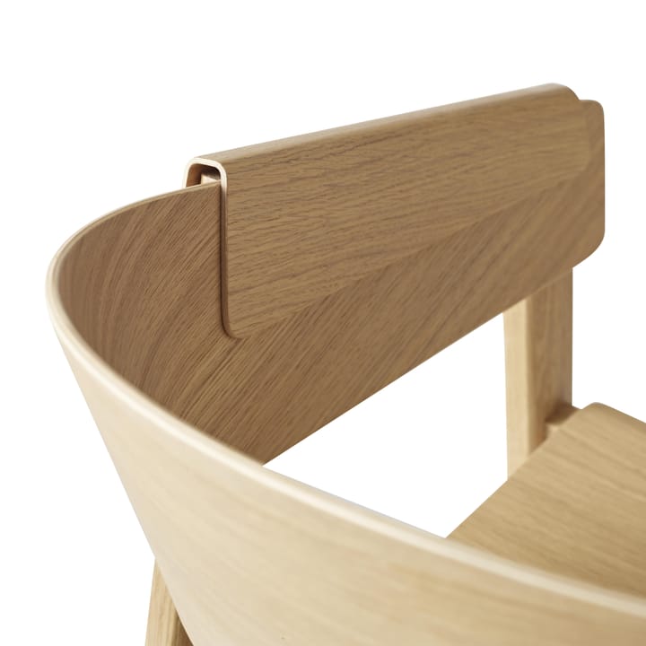 Cover Stol, egetræ Muuto