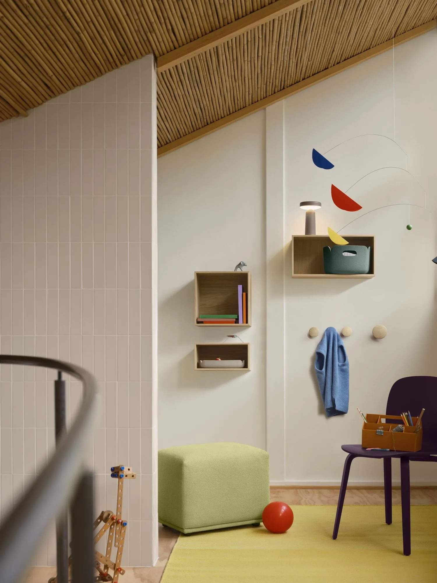 Dots Wood knage, Gul-beige, Ø9 cm Muuto